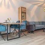 Seawoodloft No 4 Daire *
