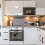 Seawoodloft No 4 Apartment *