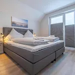 Apartment Seawoodloft No 4 *