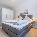 Apartment Seawoodloft No 4 *